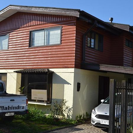 Hospedaje Fabiola, Alojamiento Familiar. Τεμούκο Εξωτερικό φωτογραφία